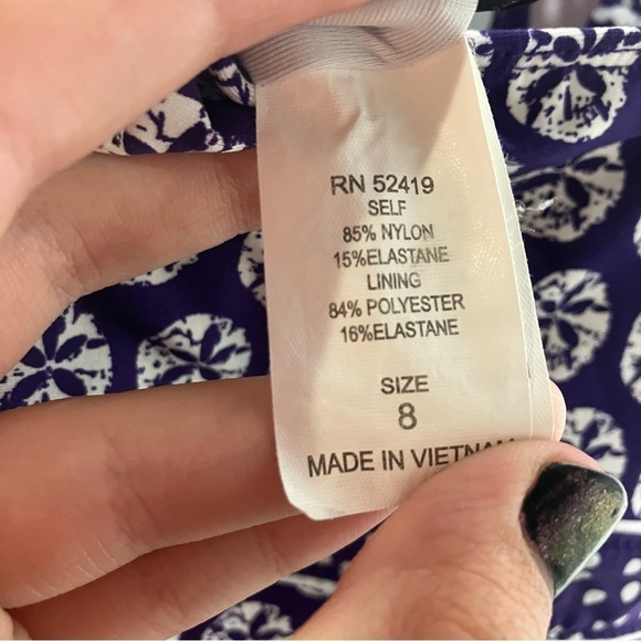 La Blanca purple and white one piece swimsuit size 8 - Picture 3 of 6